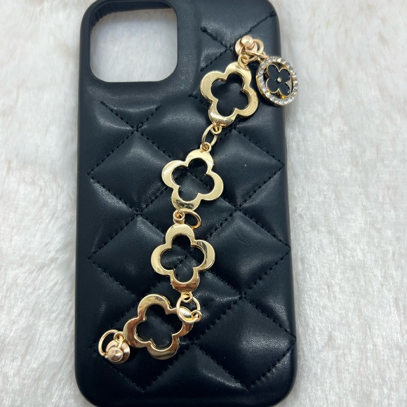 iPhone case 13 regular
